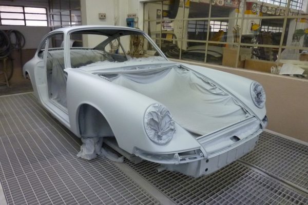 Porsche-911-2.0-S-1968-22