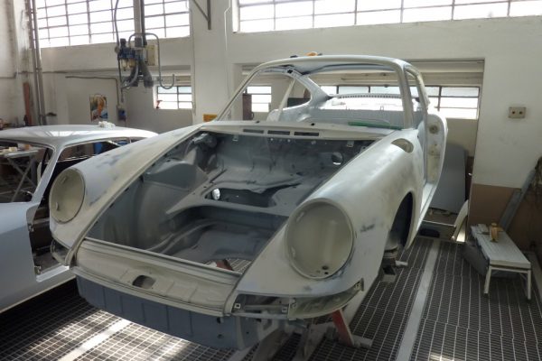 Porsche-911-2.0S-1967-56